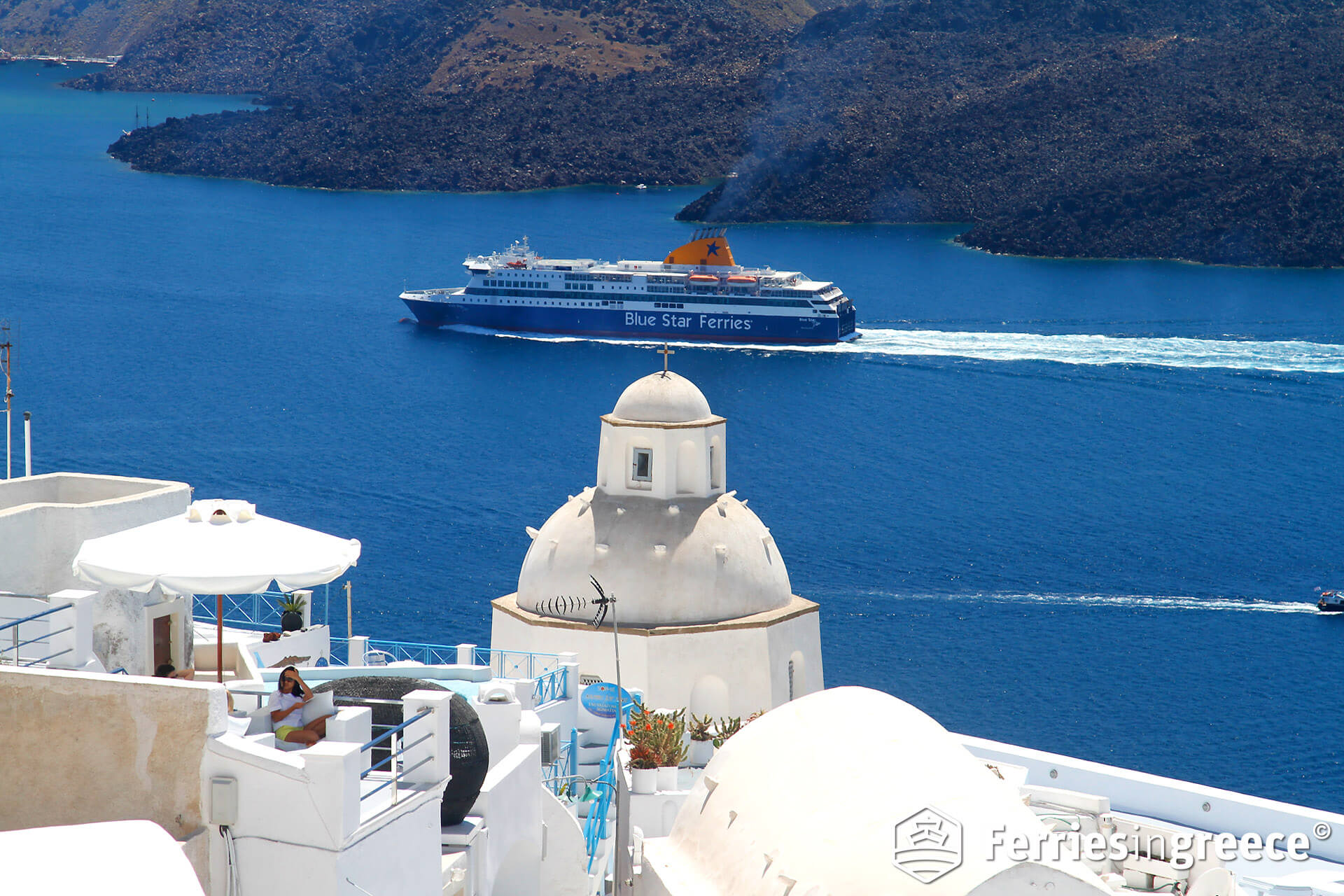 ferry to santorini